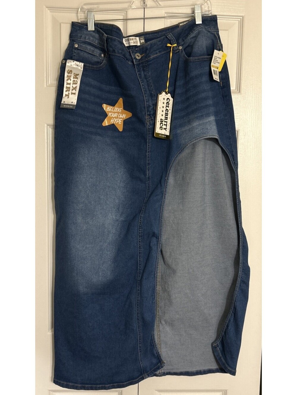 Celebrity Ace Sz -20 Maxi Blue Jean Skirt W/Slit Leg Cut Out Very Stretchy